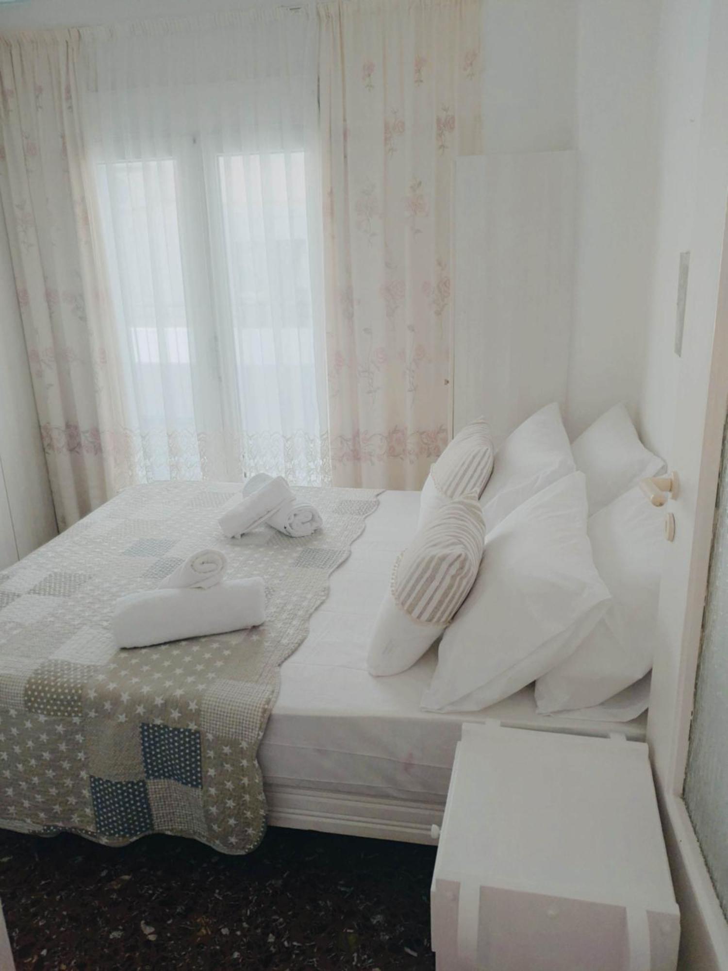Sunny Central New Classic House Heraklion  Ngoại thất bức ảnh
